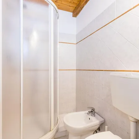 Apartment Falco-24 By Interhome